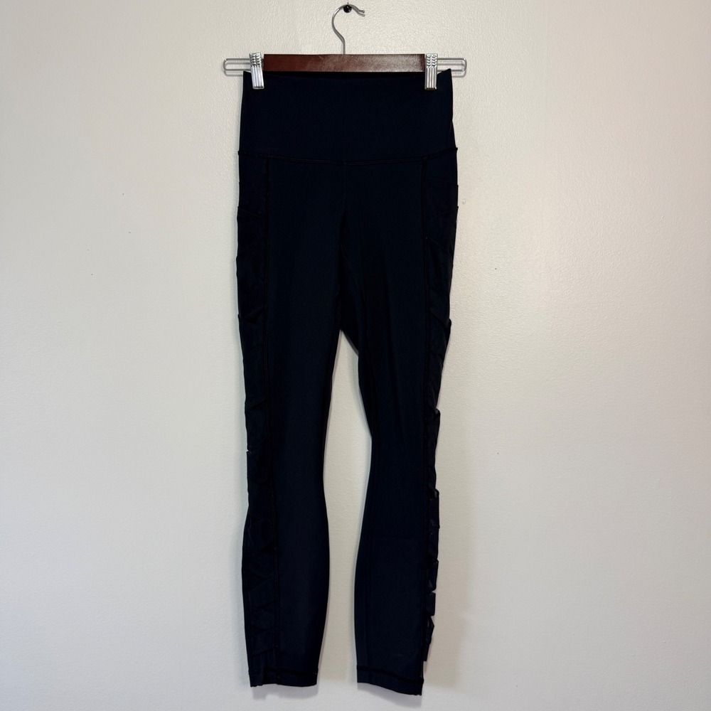 Lululemon Black High Rise Lattice‎ Mesh Side Detail Leggings 24 Inseam Womens